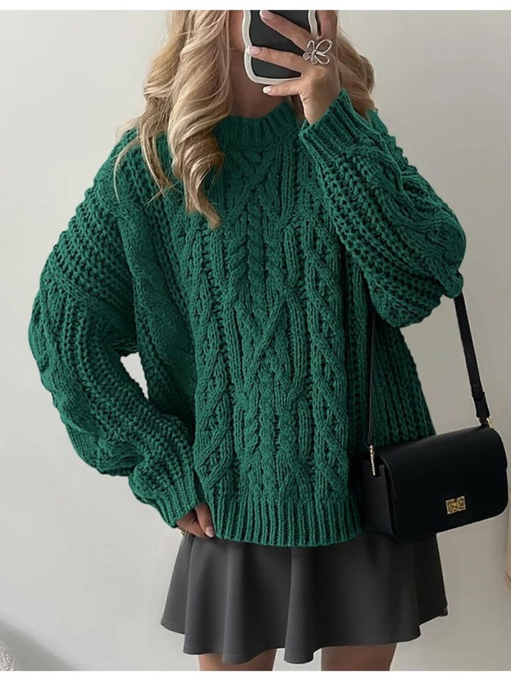 Women's Green Cozy Long Sleeve Loose Fitting Classic Crew Neck Fall Sweaters - Picture 2 of 6